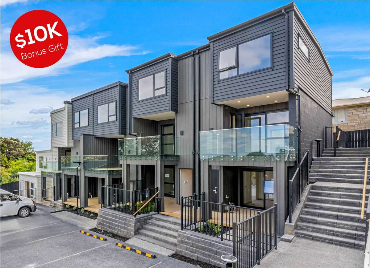 9&11 Seaview Road_0