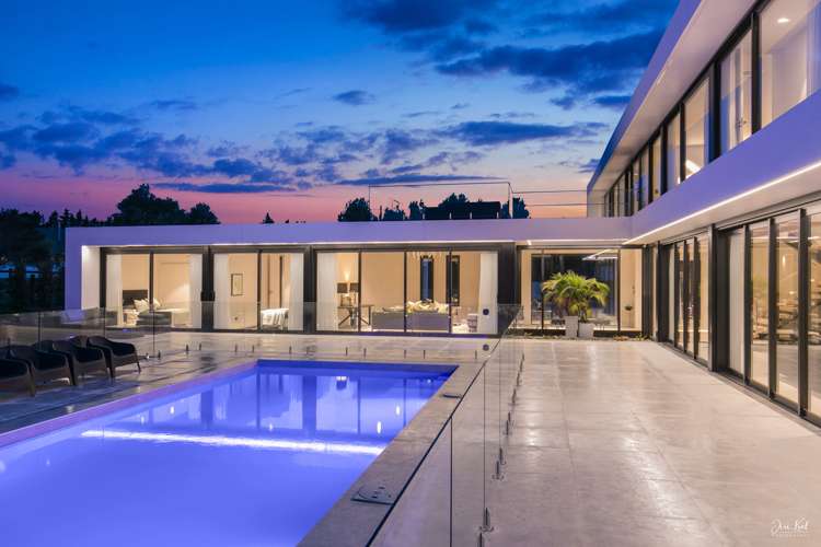 26 Lynwood Grove Dairy Flat_5