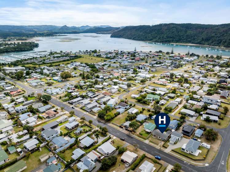 202 Hetherington Road Whangamata_3