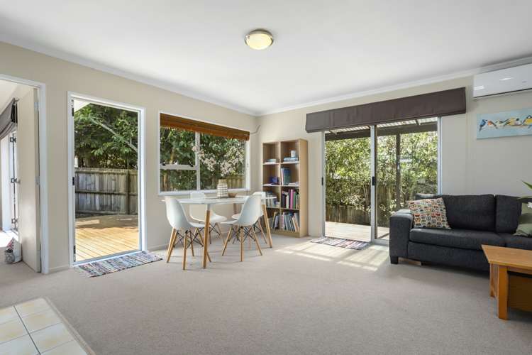1/22 Wirihana Road Titirangi_6