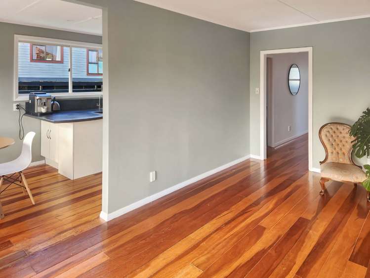 Address withheld 1369_4