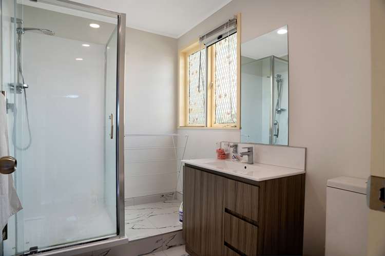 2/20 Humphrey Kemp Avenue Henderson_11