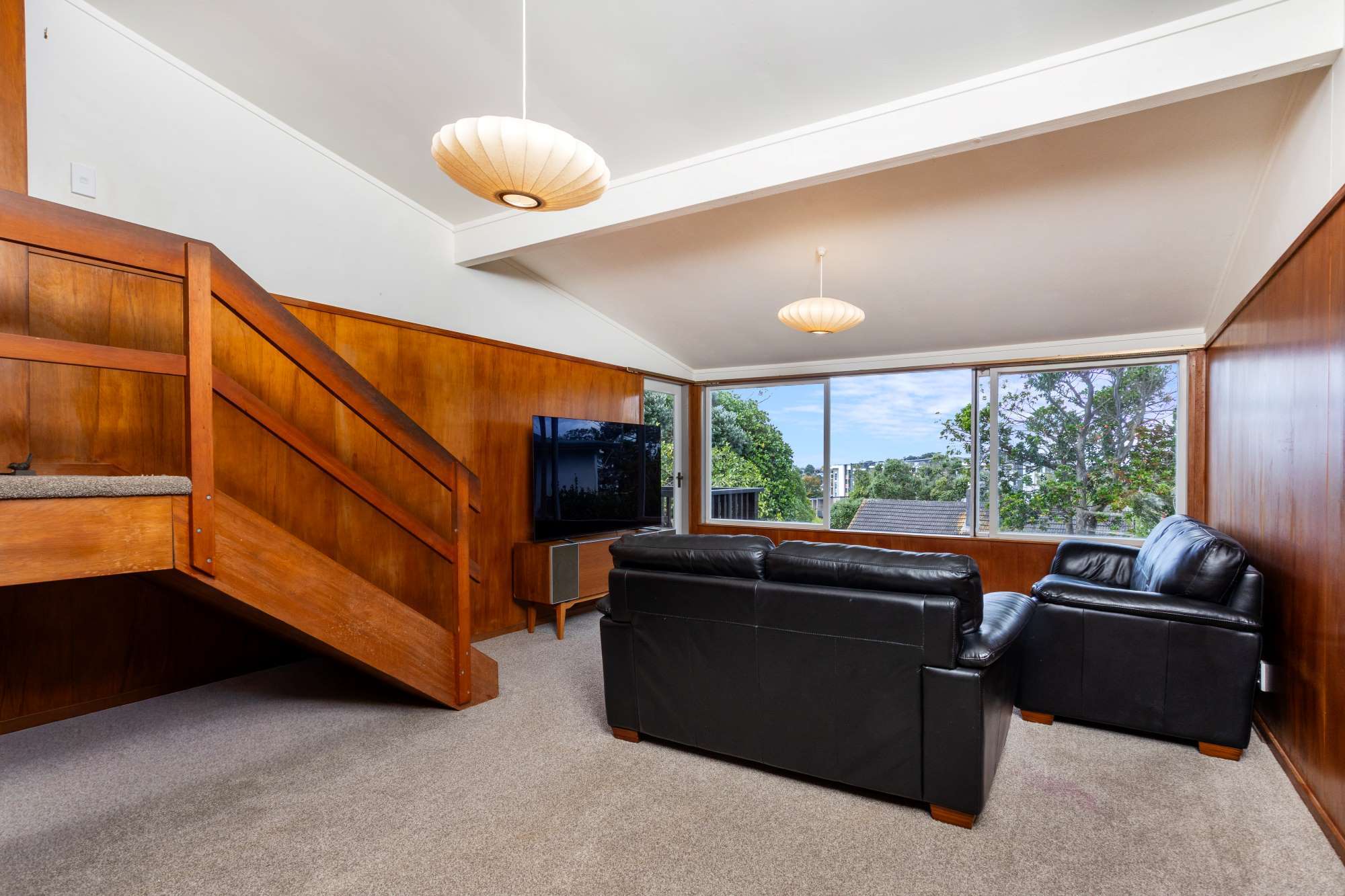 26 Martin Crescent in Northcote, North Shore, Auckland