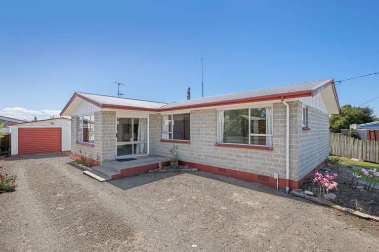 8 Moana Crescent_0