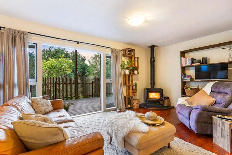 61 Western Road Laingholm_5