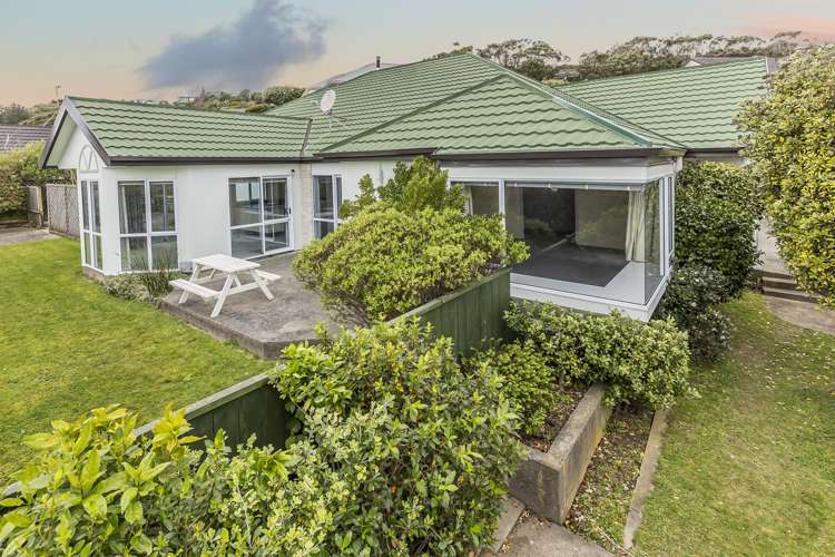1 Tombane Terrace Papakowhai_17