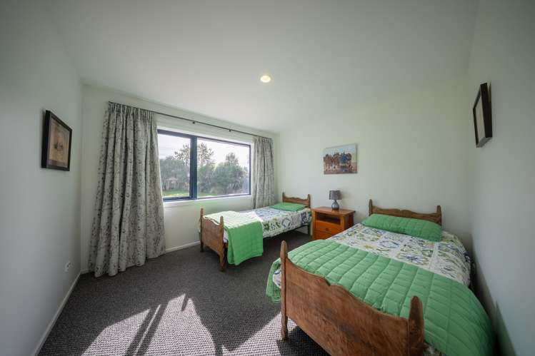 330 Sinclair Road Te Anau_21