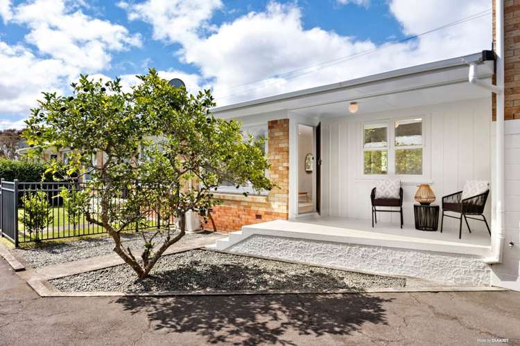 3/52 St Michaels Avenue Pt Chevalier_0