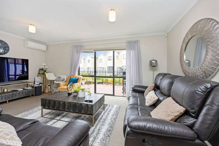 221/172 Mcleod Road Te Atatu South_2