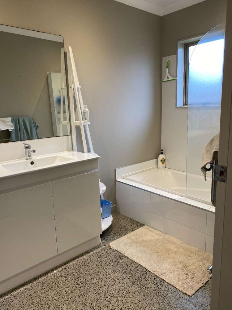 84 Solomon Street Brookfield_7