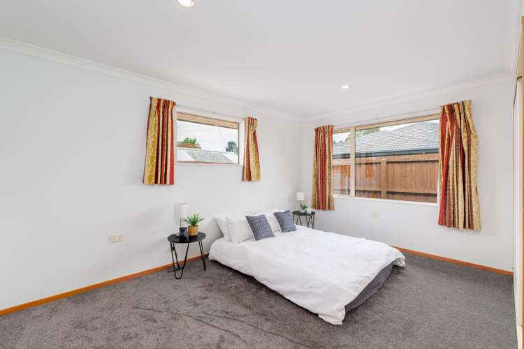 15 Putake Drive Parklands_12