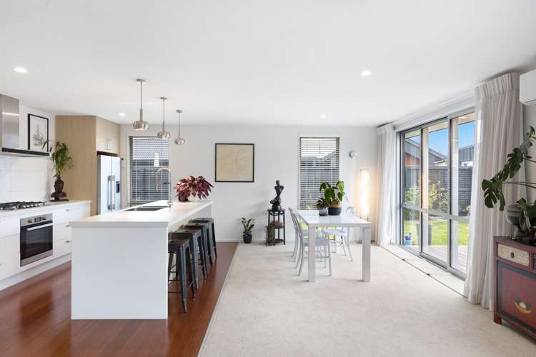 8 Irvines Track Halswell_5