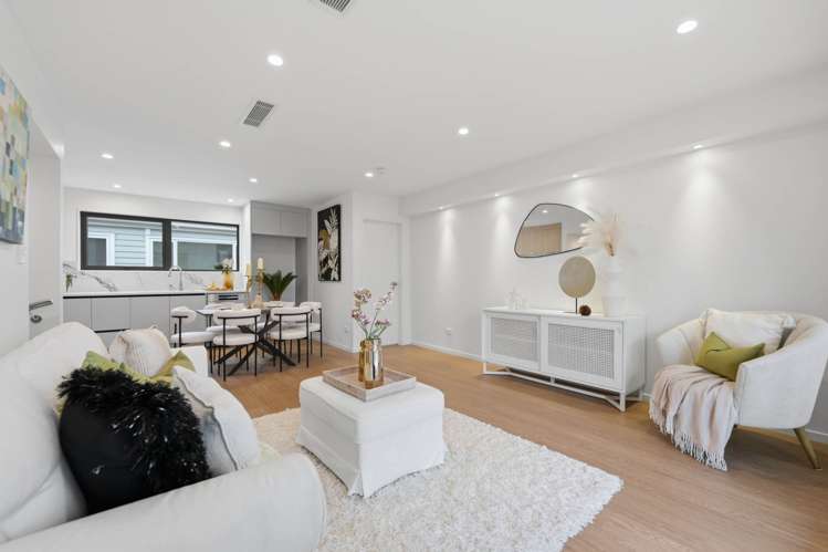3/20 William Souter Street Forrest Hill_1