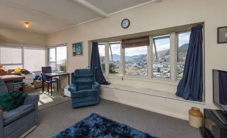 30 Jenner Road Toi Toi_6