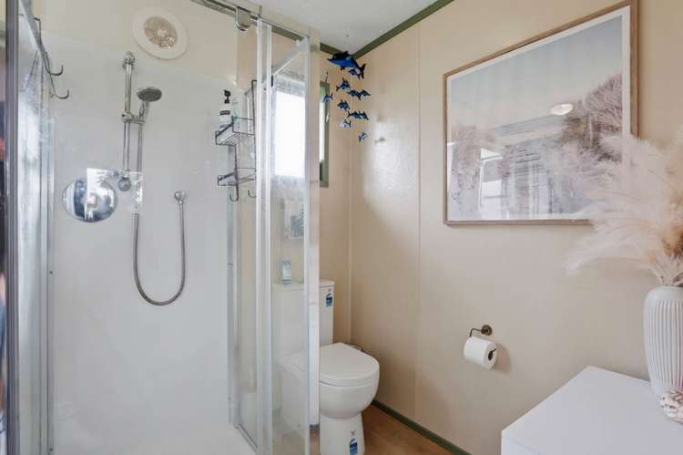 7 Temuri Place Glendene_10