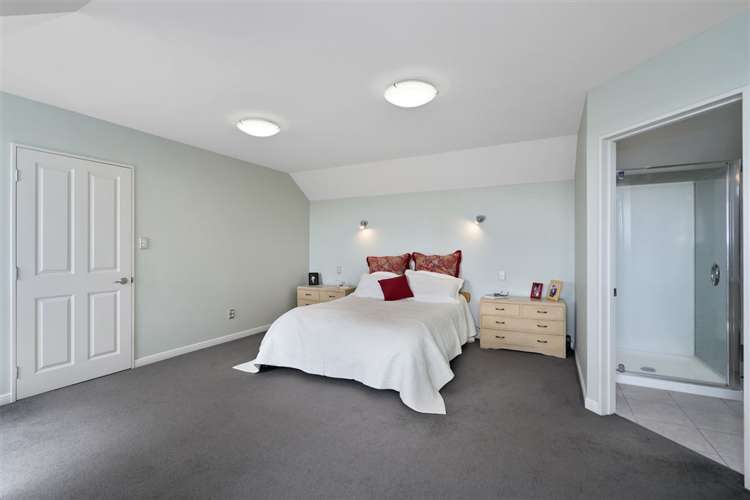 25 Longspur Avenue Wigram_10