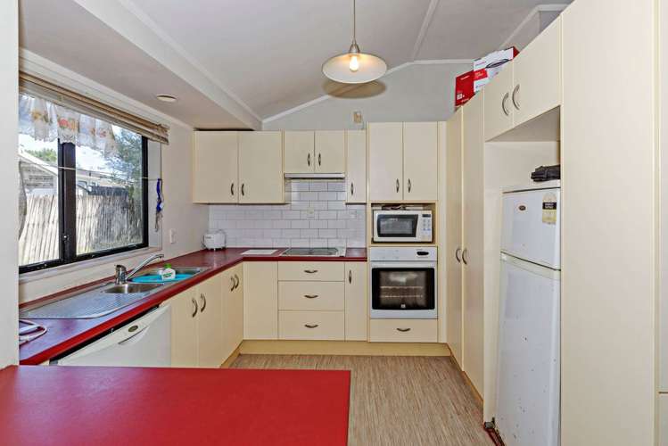 3/10 Glen Road Ranui_6