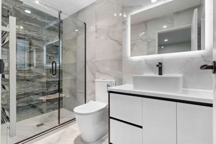 13 Uru Drive Flat Bush_16