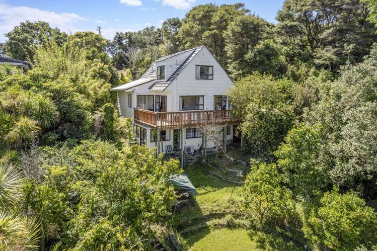 275a Titirangi Road_0