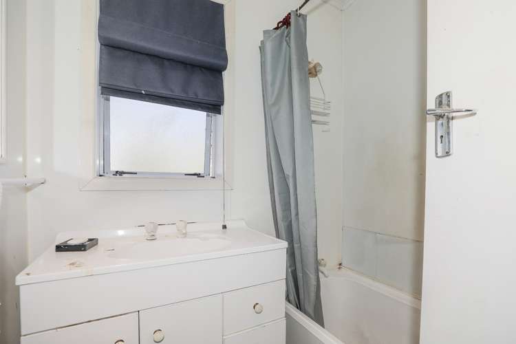 2 Ngareta Road Mourea_16