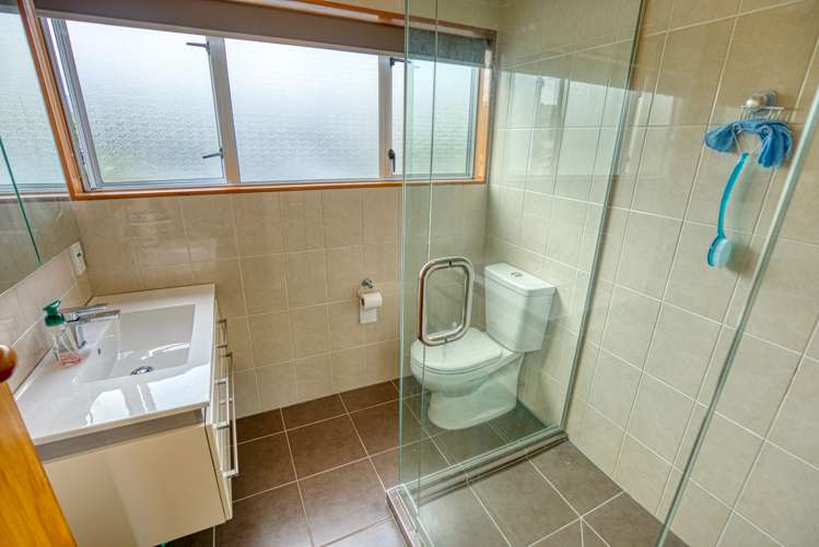 40 Palmerston Street Greymouth_29