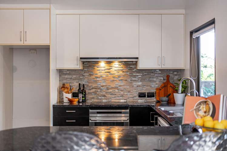 11 Tamahine Street Maupuia_3