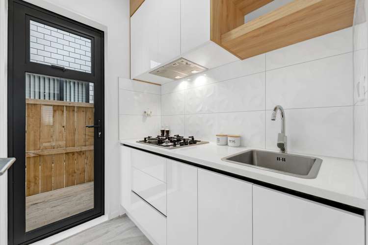 28 Bushfield Drive Flat Bush_19