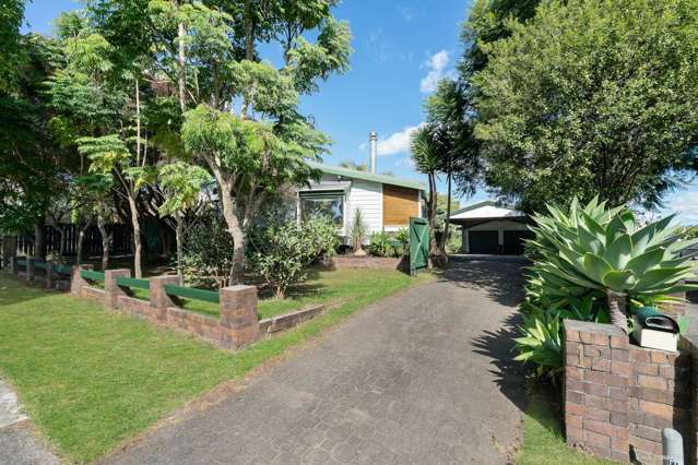 12 Sunningdale Street Wattle Downs_3