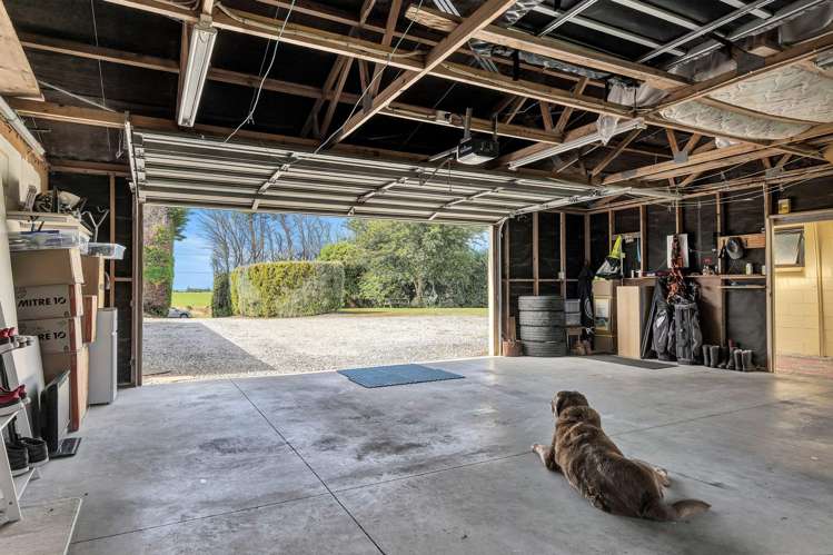 2062 South Road Otakeho_15