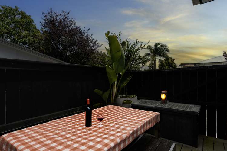 36a Millers Road Brookfield_23