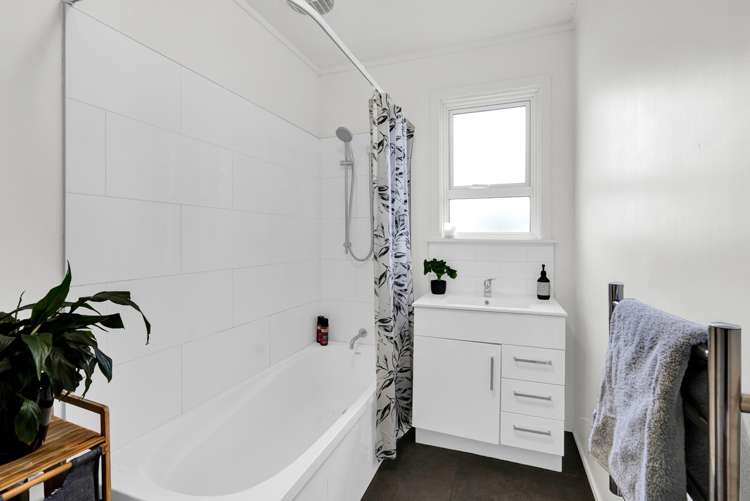 15 Campbell Street Hawera_14