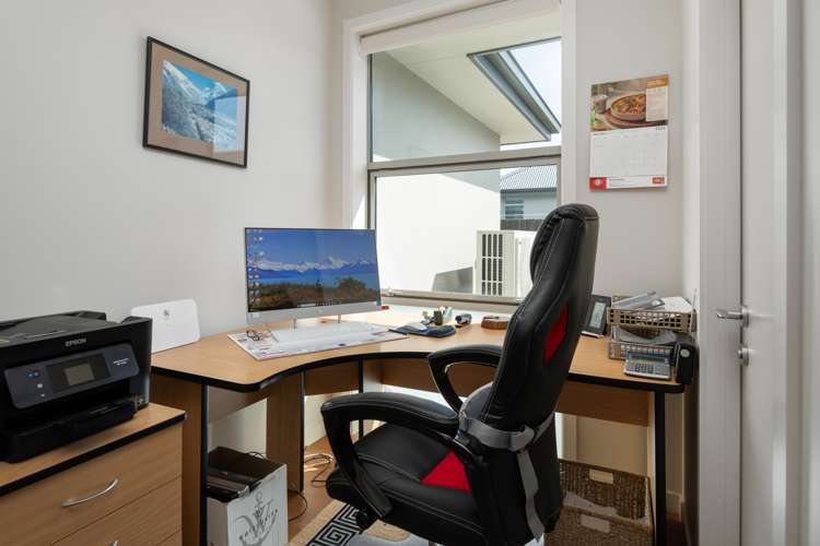 7 Covent Gardens Springlands_13