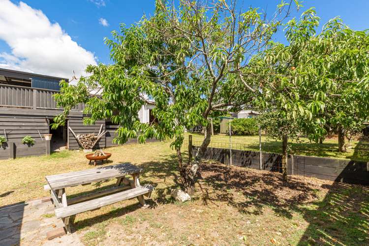 7 Costello Crescent Pukehina_25