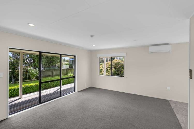 1112 Francis Hicks Avenue Raureka_6