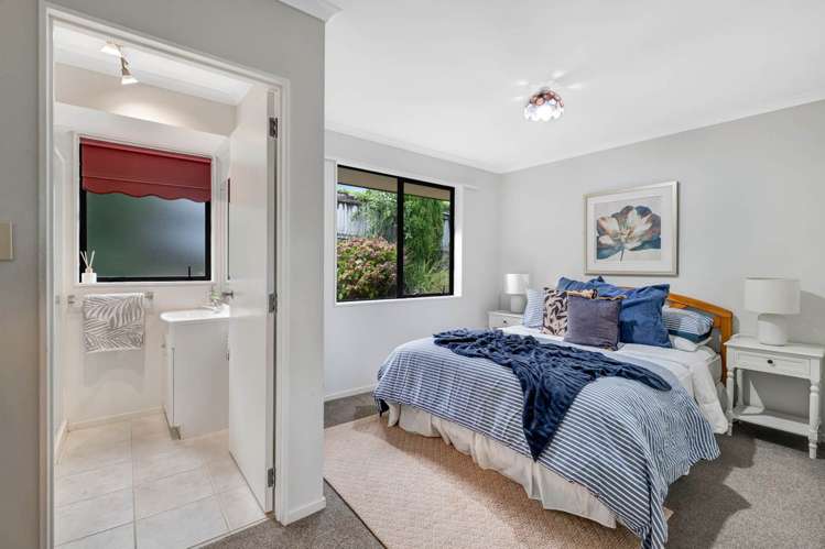 42 Savoy Road Orewa_10