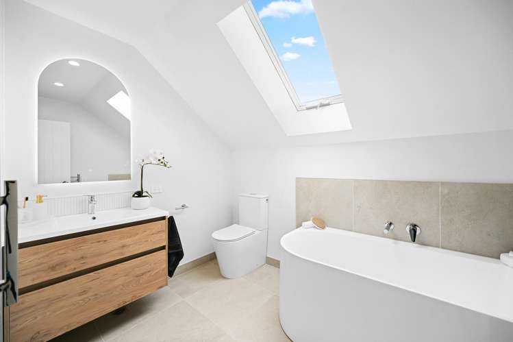 43 Maanihi Drive Rototuna_15