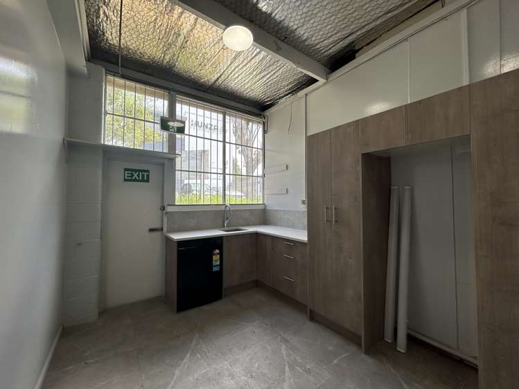 B/124 Felton Mathew Avenue St Johns_4