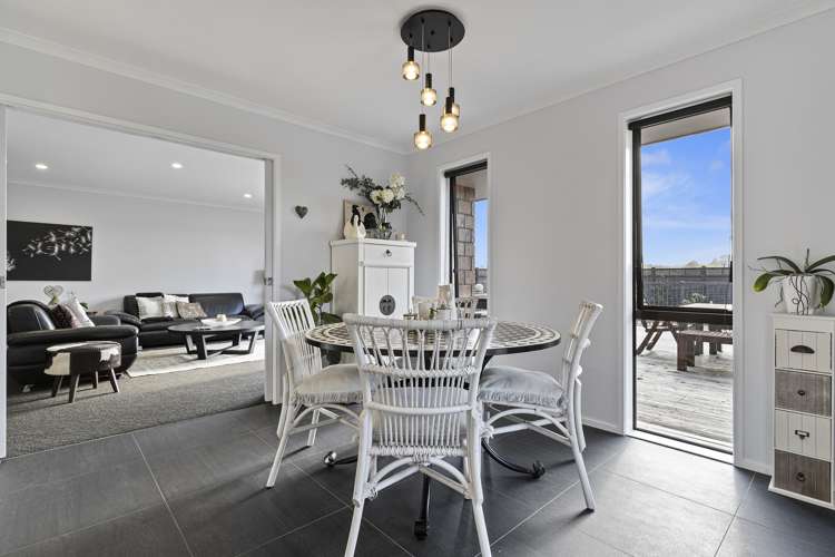 1 Highbrook Way Whatawhata_6