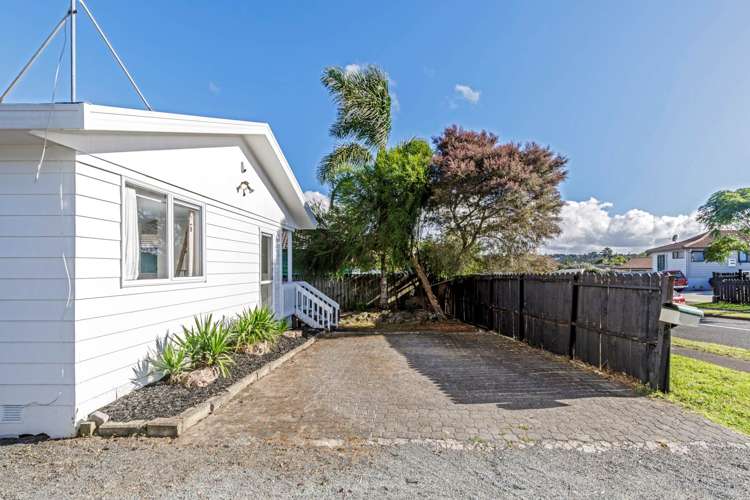 12 Childers Road Ranui_24