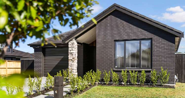 47 Metoriti Crescent_0