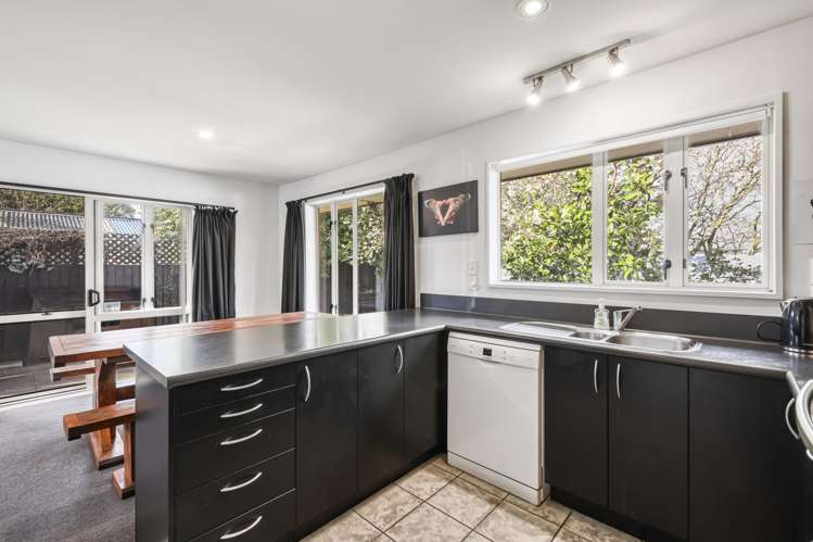 2/74 Russley Road Russley_4