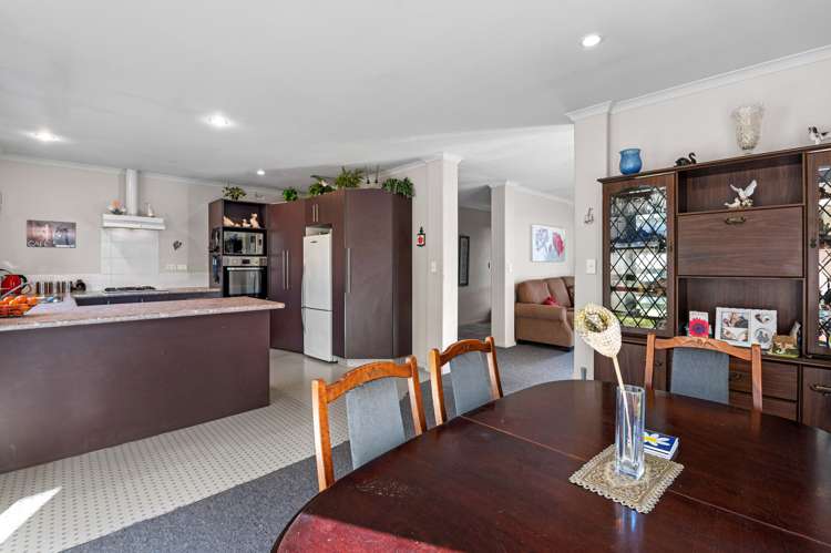 8 Riverholm Drive Mangakakahi_6