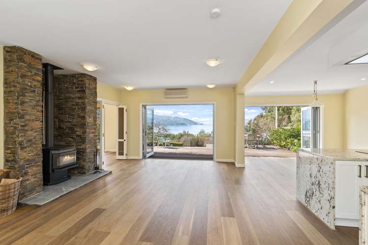 13 Cholmondeley Lane Governors Bay_7