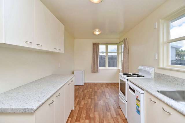 81 Rowan Avenue Aranui_4