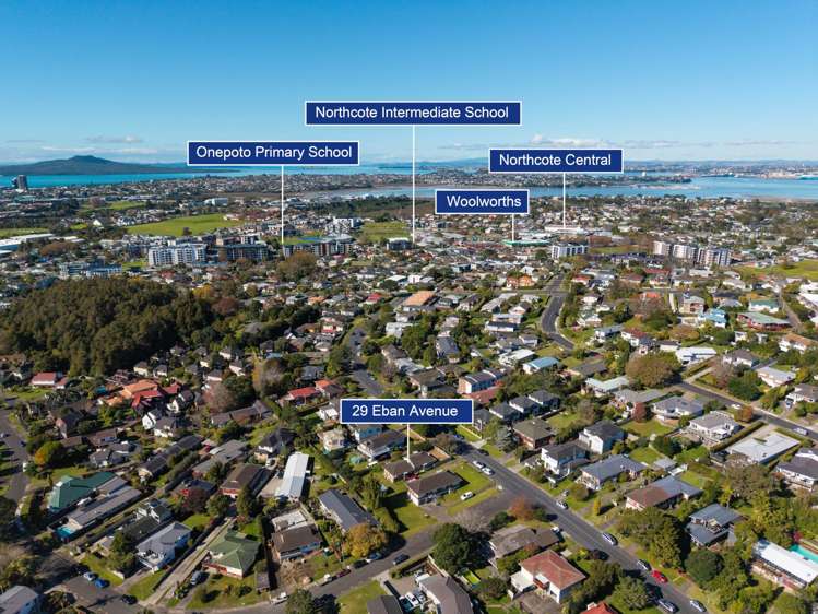 1&2/29 Eban Avenue Hillcrest_21