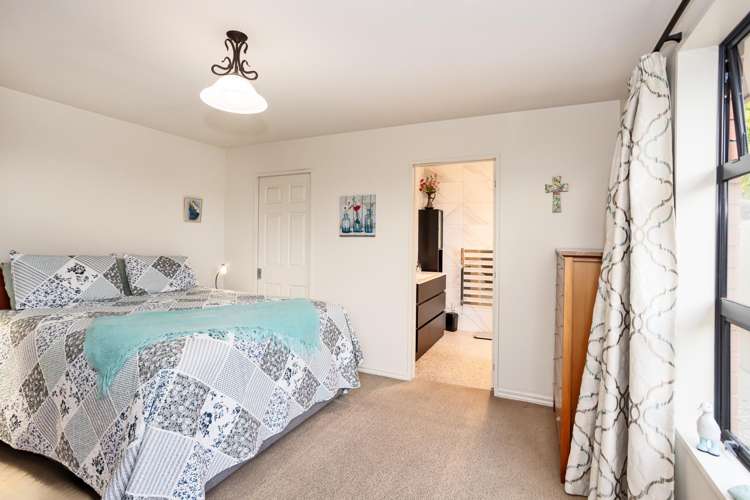 8 Craig Street Waikiwi_20