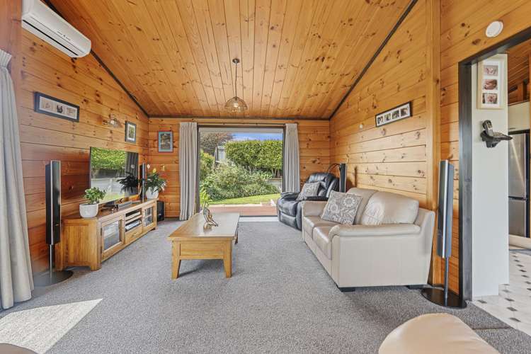 103B Barrett Road Whalers Gate_6