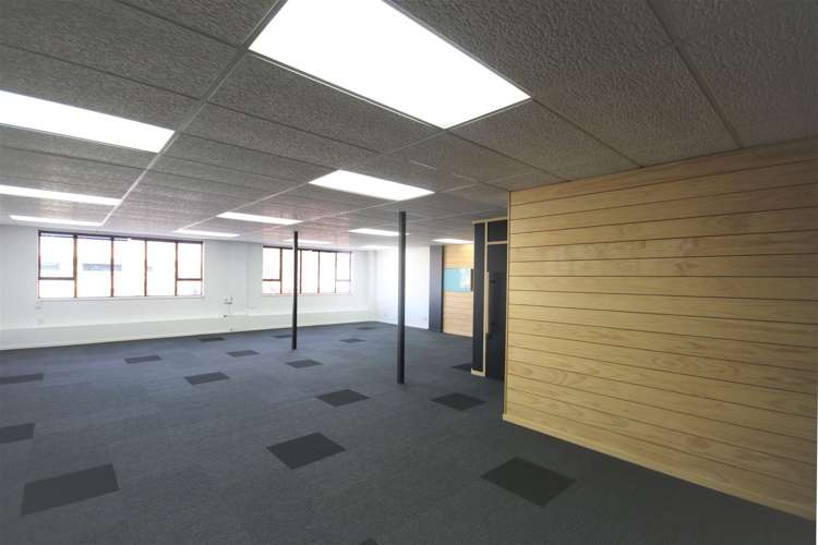 Office 1/41-45 Clyde Road Browns Bay_4