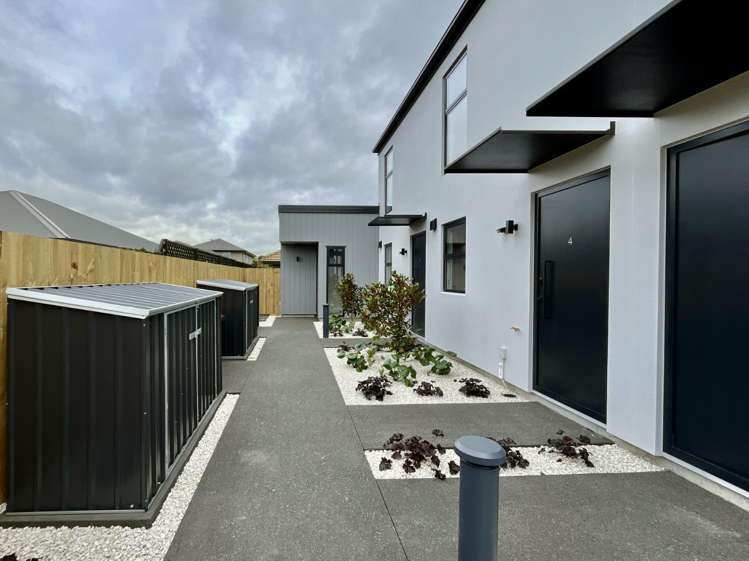 4/33 Diamond Avenue 10222_15