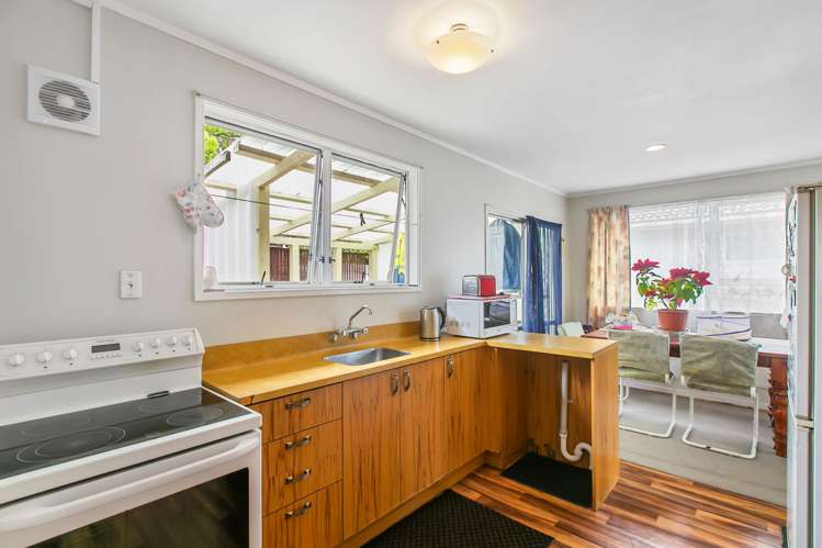 7 Smedley Street Manurewa_9